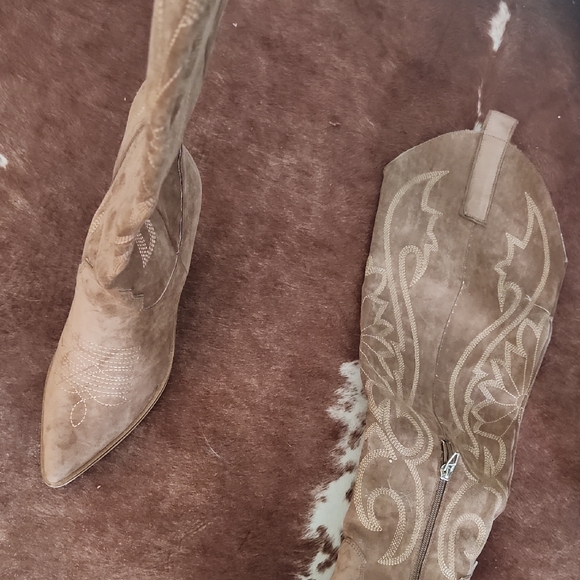 Tan Embroidered Knee-High Women's Boots - Picture 2 of 3